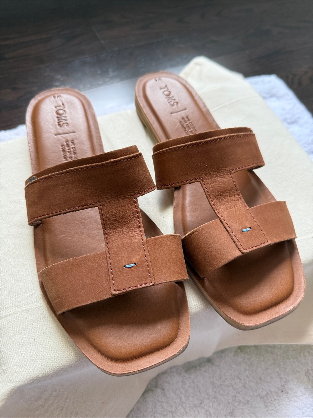 TOMS Women's Tan Leather Double-Strap Slide Sandals